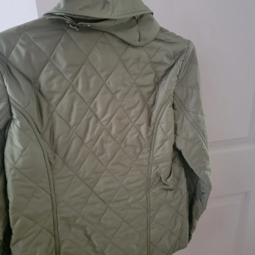 Womens Burberry Coat - Picture 2 of 5